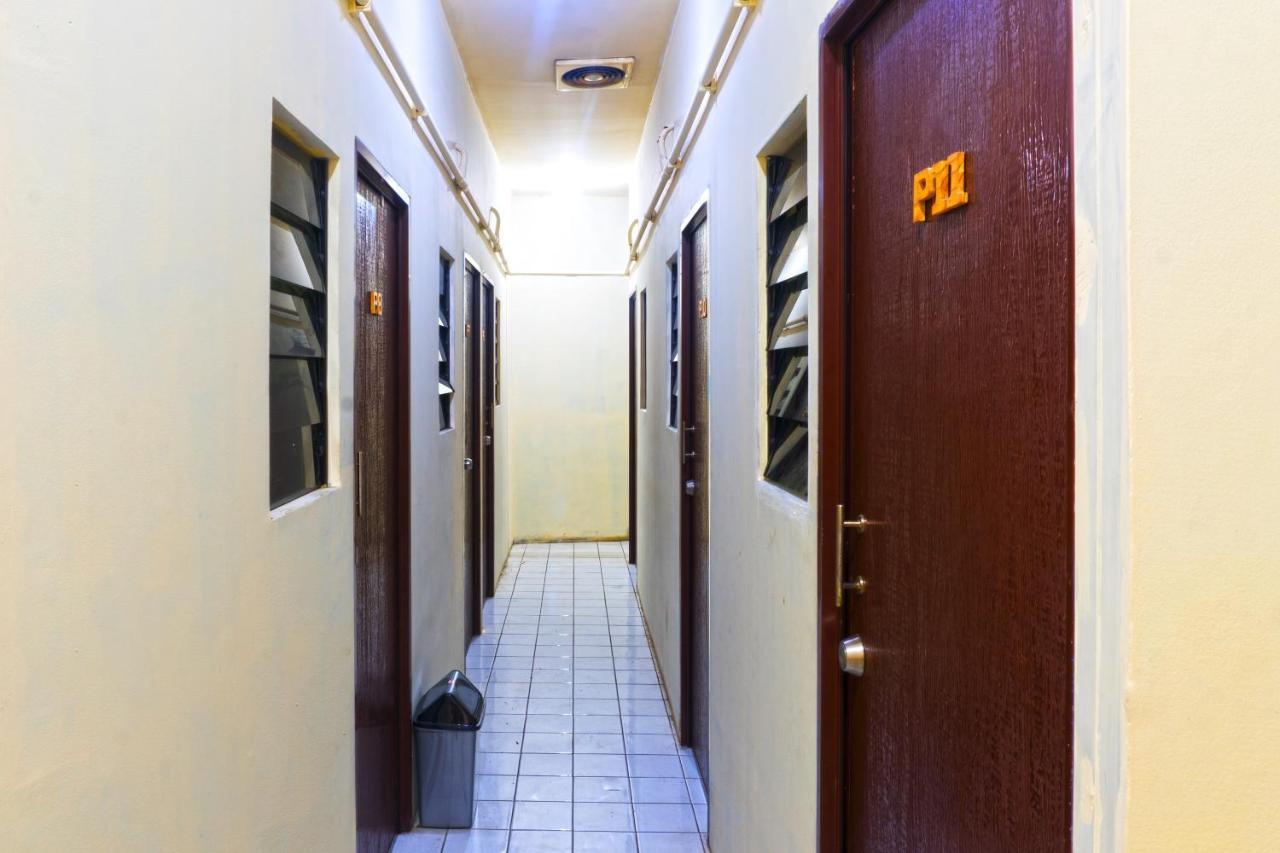 Salihara Kost Ξενοδοχείο Τζακάρτα Εξωτερικό φωτογραφία