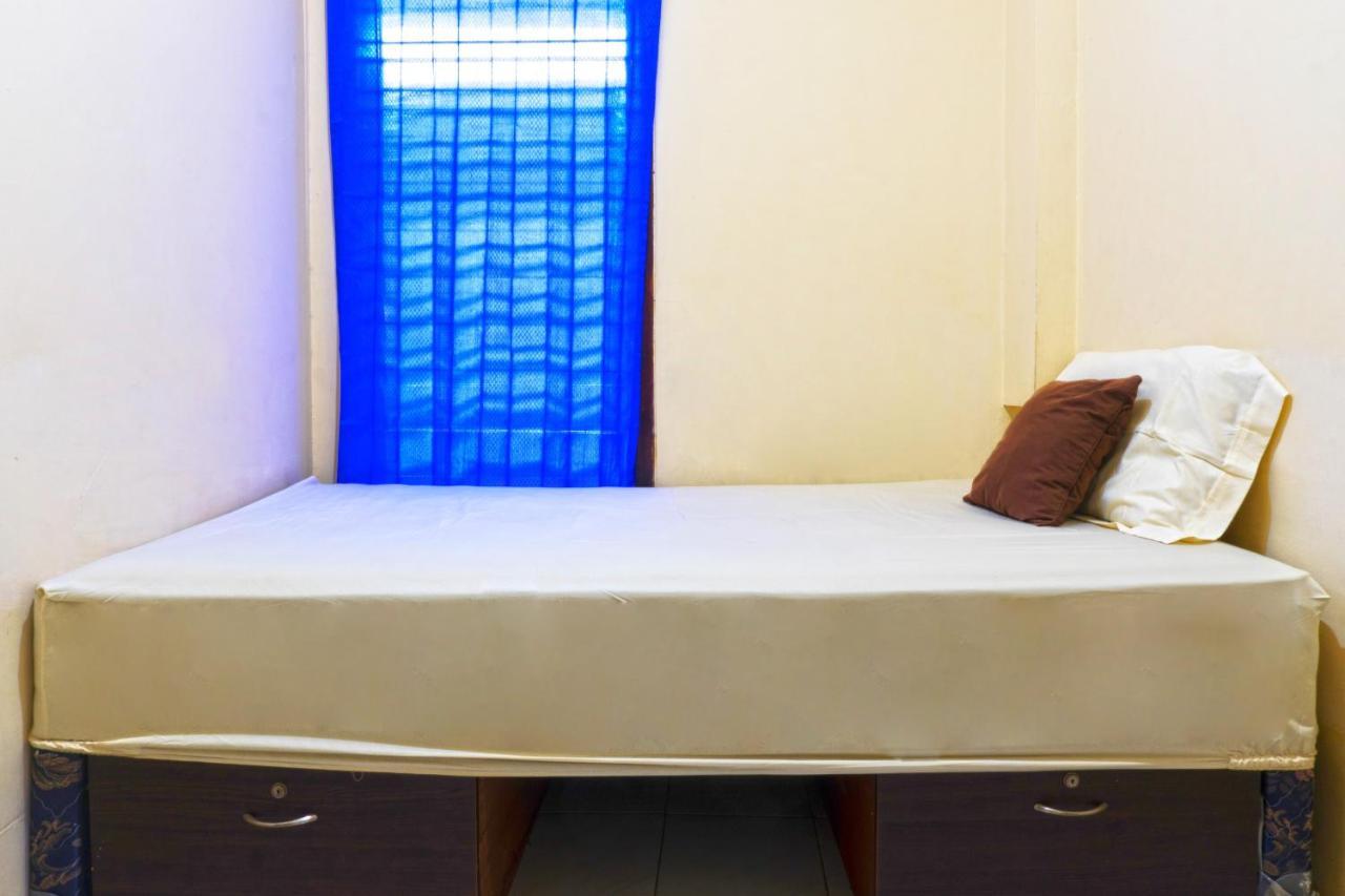 Salihara Kost Ξενοδοχείο Τζακάρτα Εξωτερικό φωτογραφία